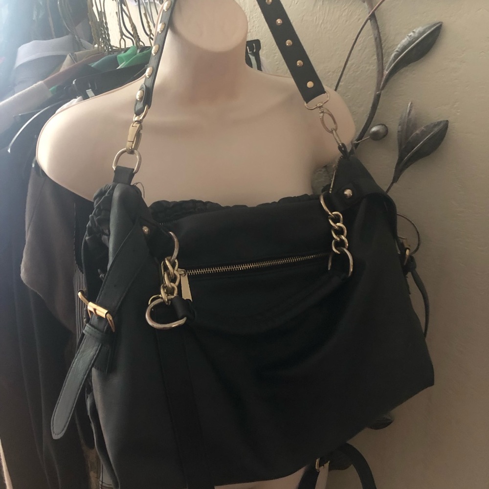 Designer purses - Picture 5 of 8